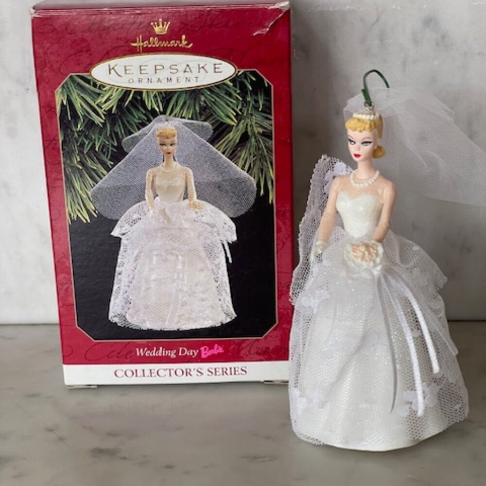 HALLMARK 1997 Collectors Series Wedding Day Barbie Keepsake Ornament IOB
